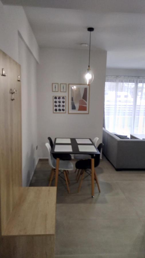 Psammites Apartment กาลัมปากา ภายนอก รูปภาพ