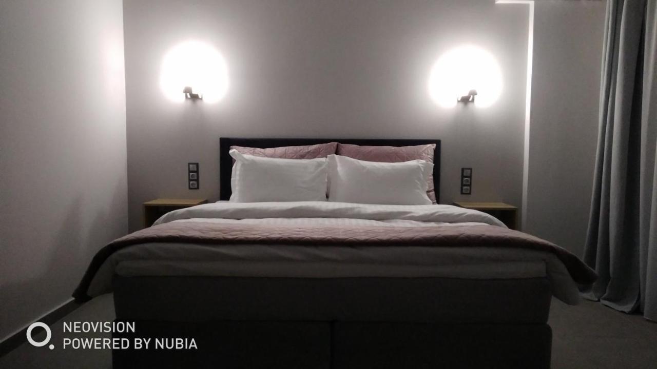 Psammites Apartment กาลัมปากา ภายนอก รูปภาพ